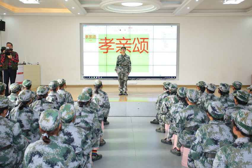 《生命中的愛與責任》新生入校兩個月團體感